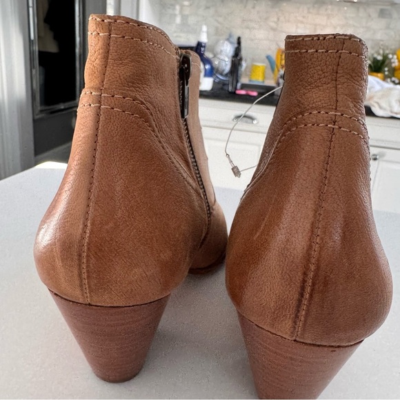 NEW! FRYE REINA BOOTIE Women's Western Leather Boots Brown Size 10 - Picture 6 of 12